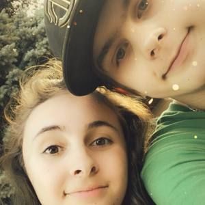 Meet your Posher, Kenzie